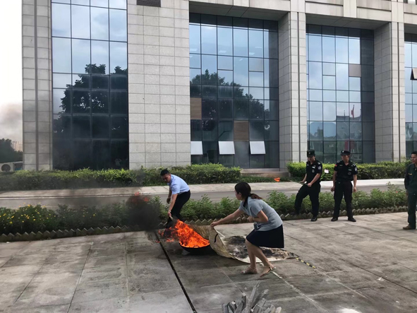 灭火毯实践